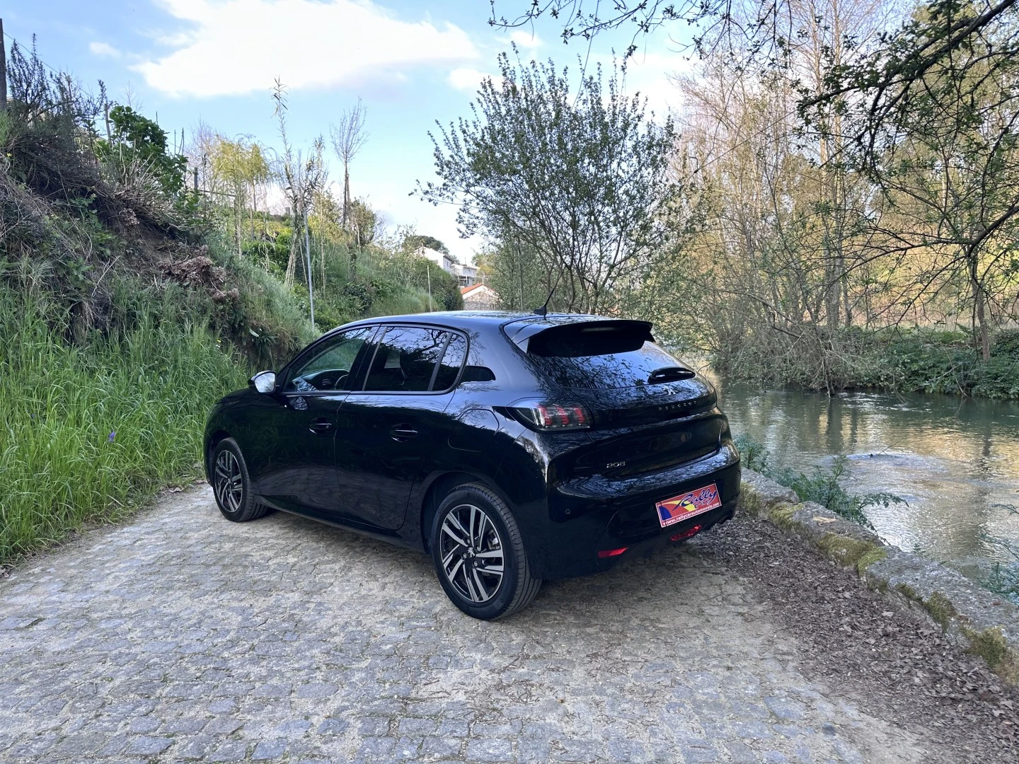Peugeot 208 1.5 BlueHDi Allure