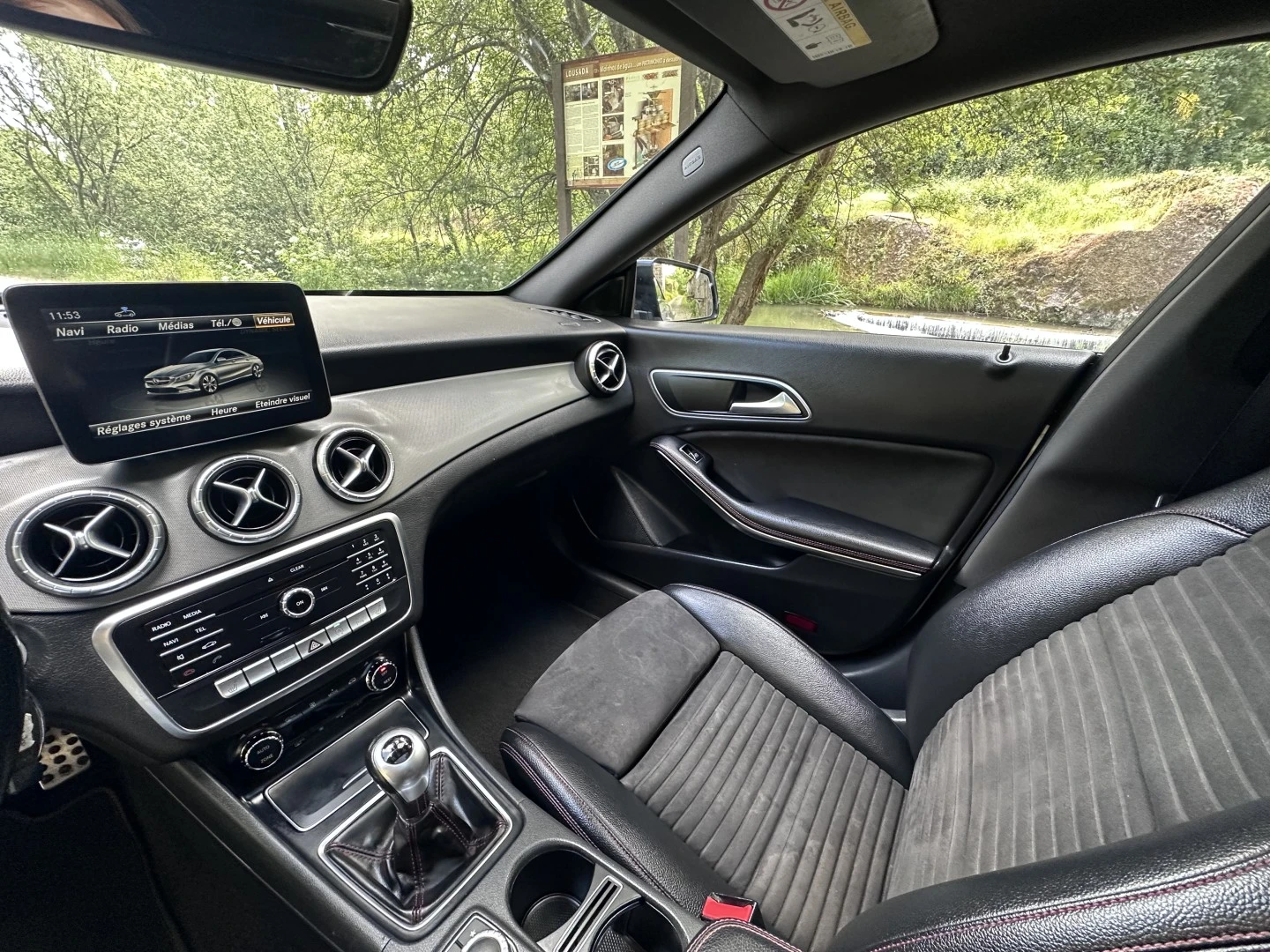Mercedes-Benz CLA 200 d AMG Line
