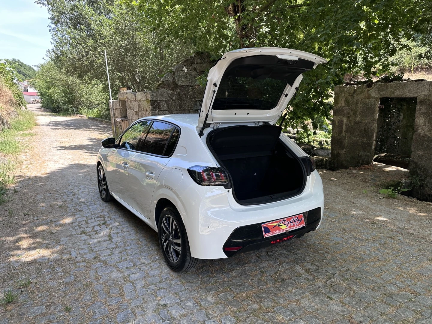 Peugeot 208 1.5 BlueHDi Allure Pack