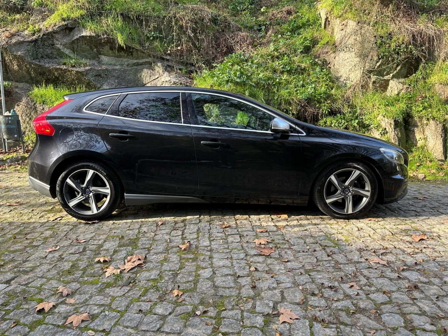 Volvo V40 1.6 D2 R-Design