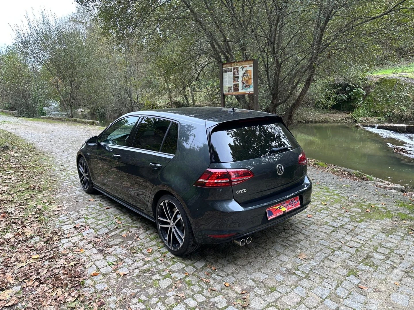 VW Golf GTD BlueMotion