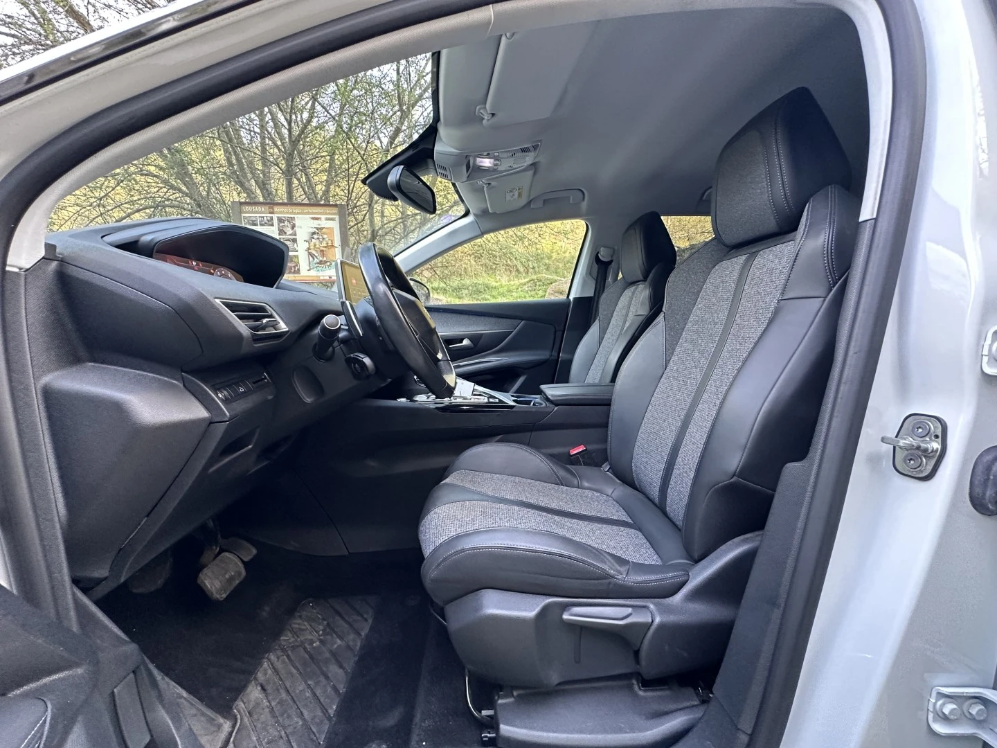 Peugeot 3008 1.2 PureTech Allure EAT8