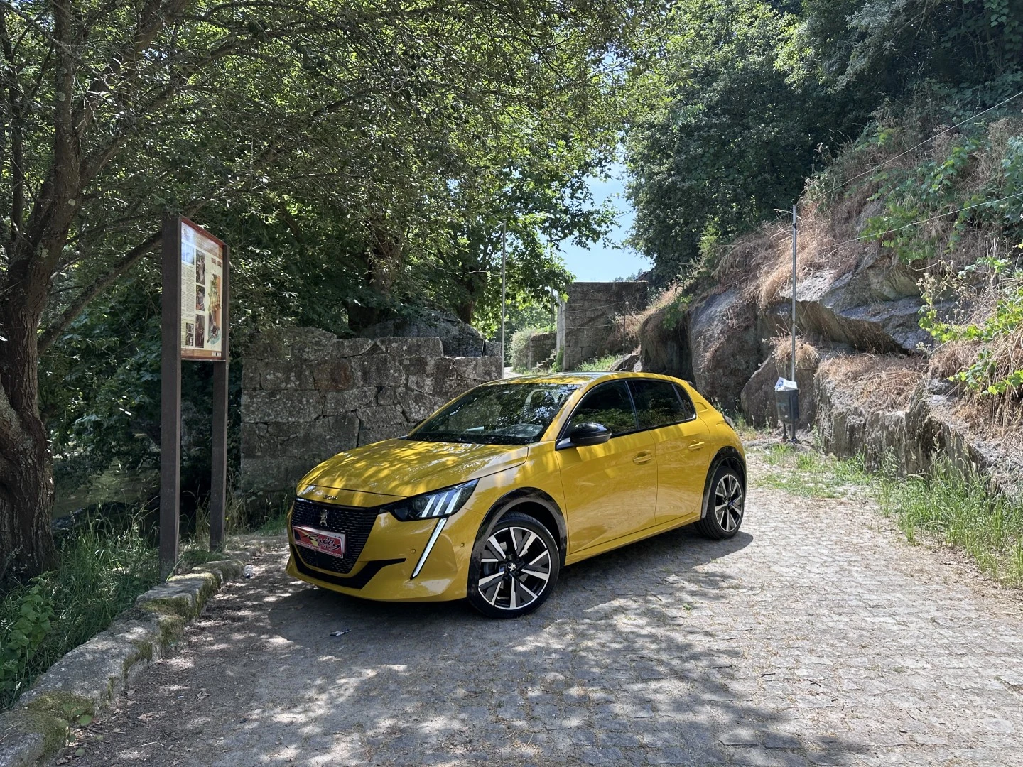 Peugeot 208 1.5 BlueHDi GT