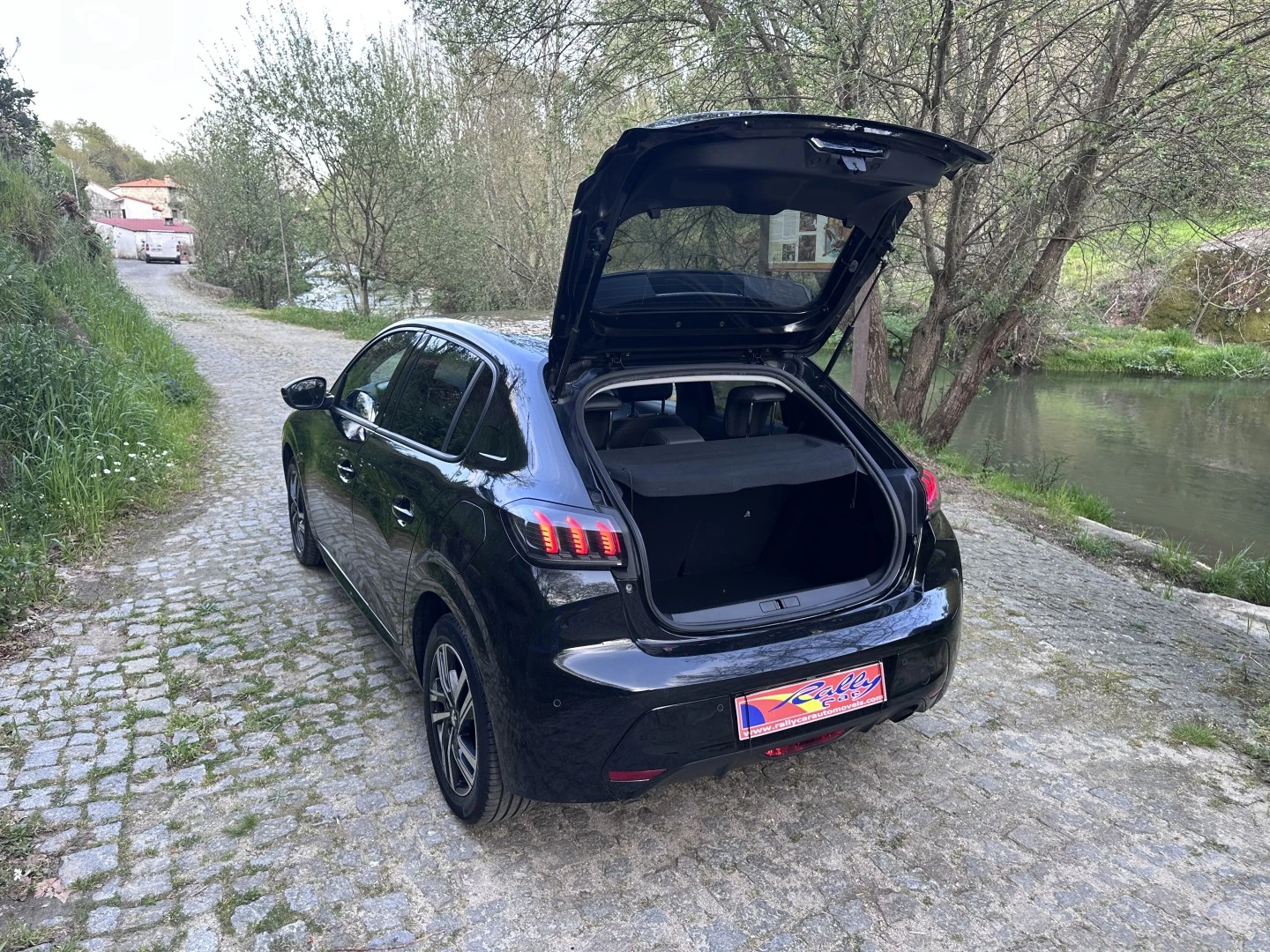 Peugeot 208 1.5 BlueHDi Allure