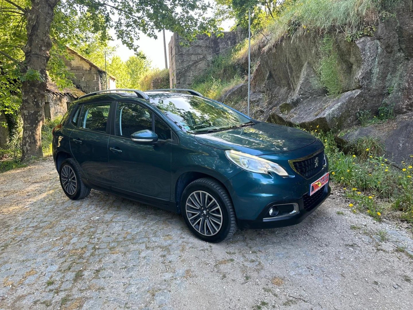 Peugeot 2008 1.6 e-HDi Active