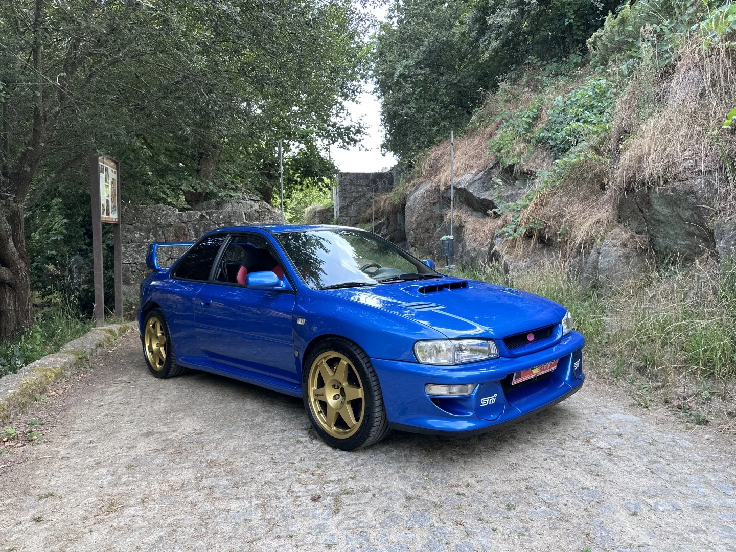 Subaru Impreza 2.0 GT 4x4 AC+TA+ABS