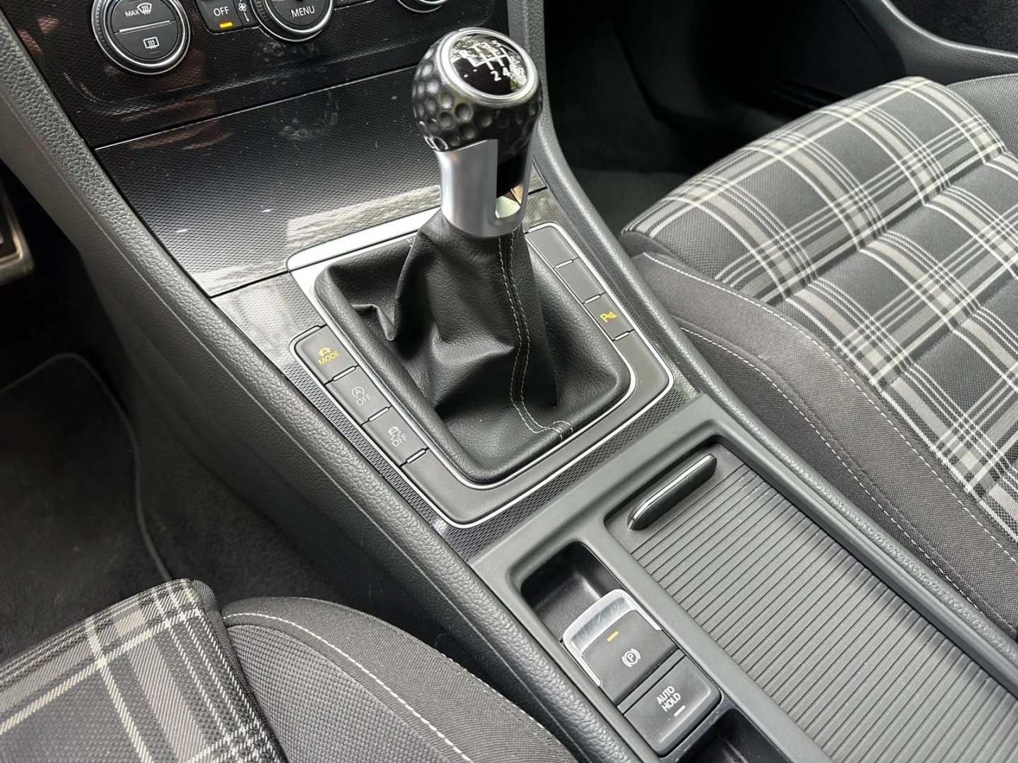 VW Golf GTD BlueMotion