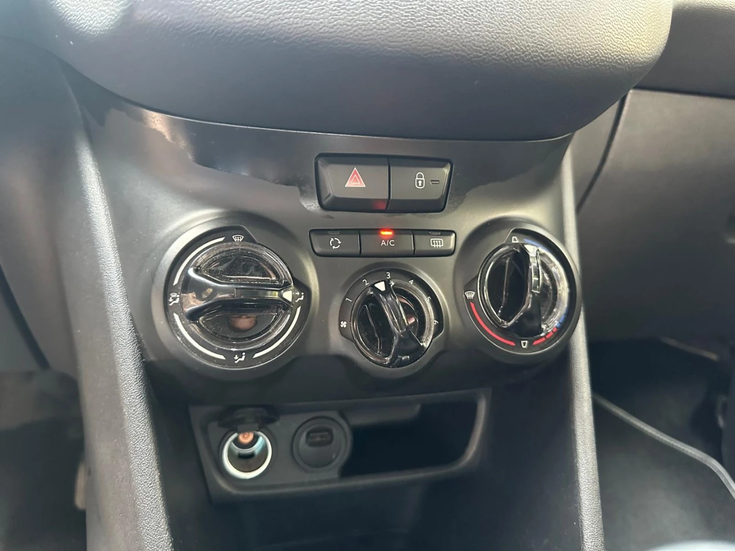 Peugeot 208 E-HDi 92 Stop&amp;Start Active