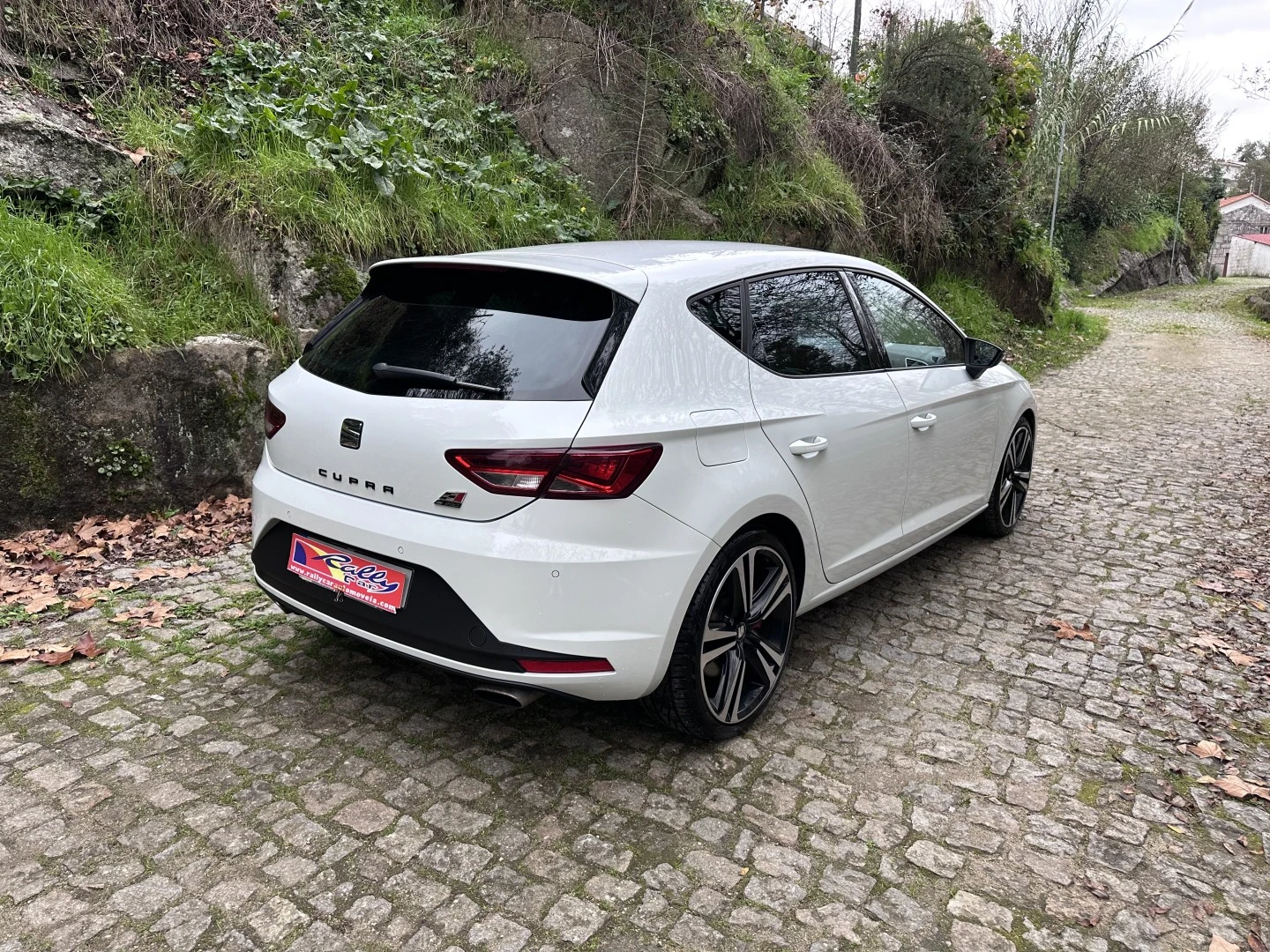 SEAT Leon 2.0 TSI Cupra DSG S/S
