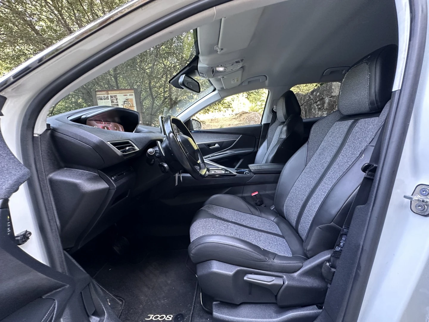 Peugeot 3008 1.2 PureTech Allure EAT8