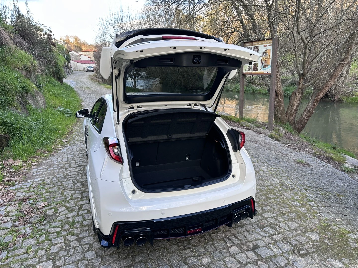 Honda Civic 2.0 VTEC Turbo Type R