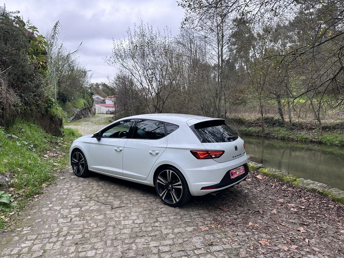 SEAT Leon 2.0 TSI Cupra DSG S/S