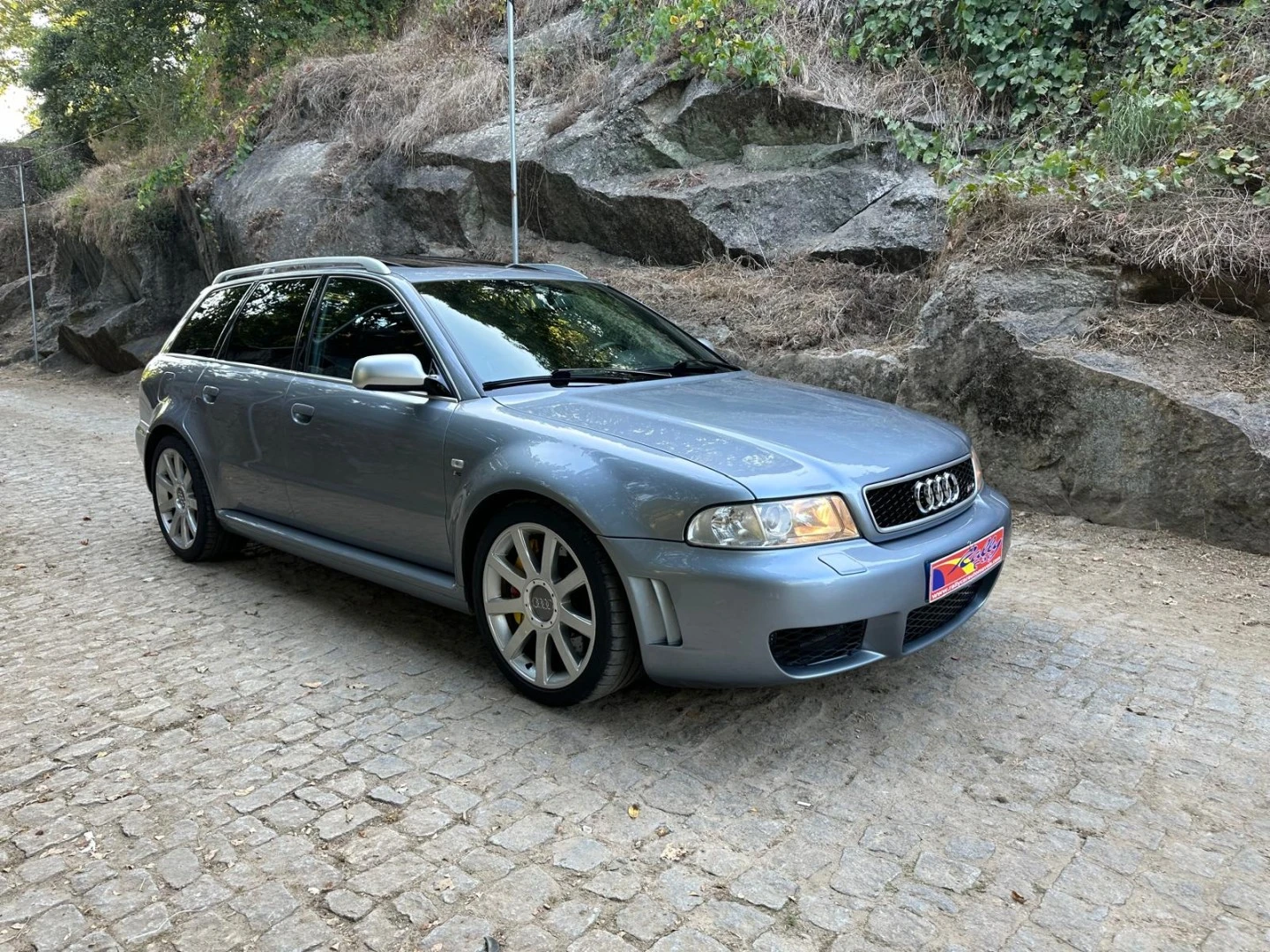 Audi RS4 Avant 2.7 V6 quattro