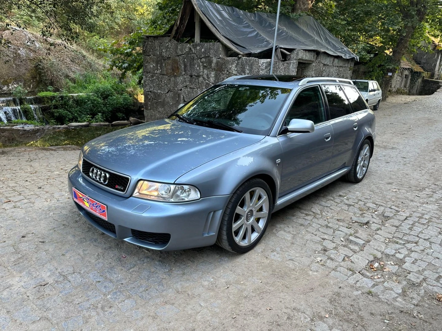 Audi RS4 Avant 2.7 V6 quattro