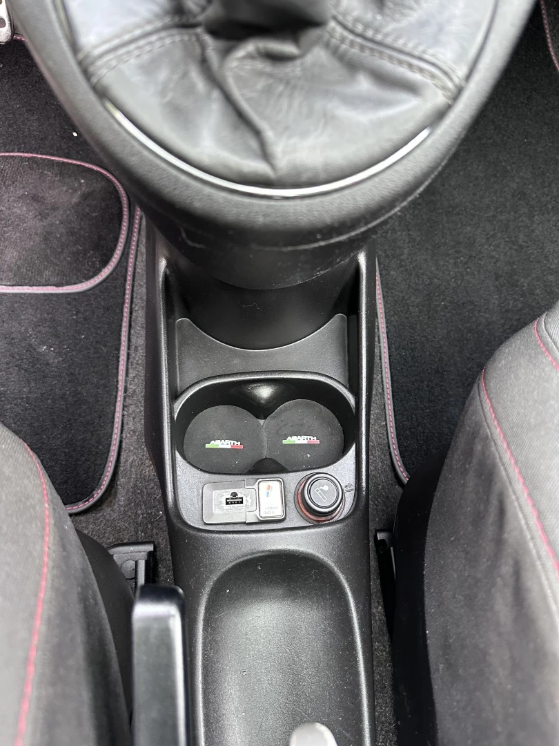 Abarth 500 1.4 T-Jet Competizione