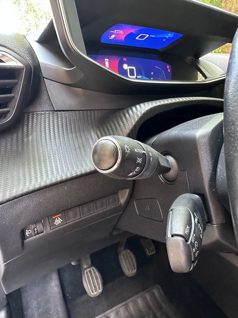 Peugeot 208 1.5 BlueHDi Allure Pack