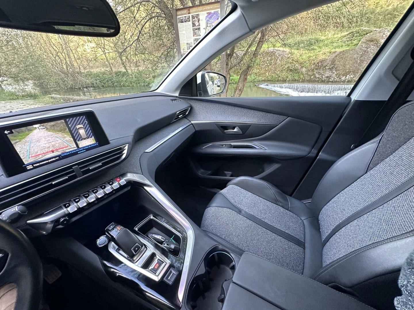 Peugeot 3008 1.2 PureTech Allure EAT8