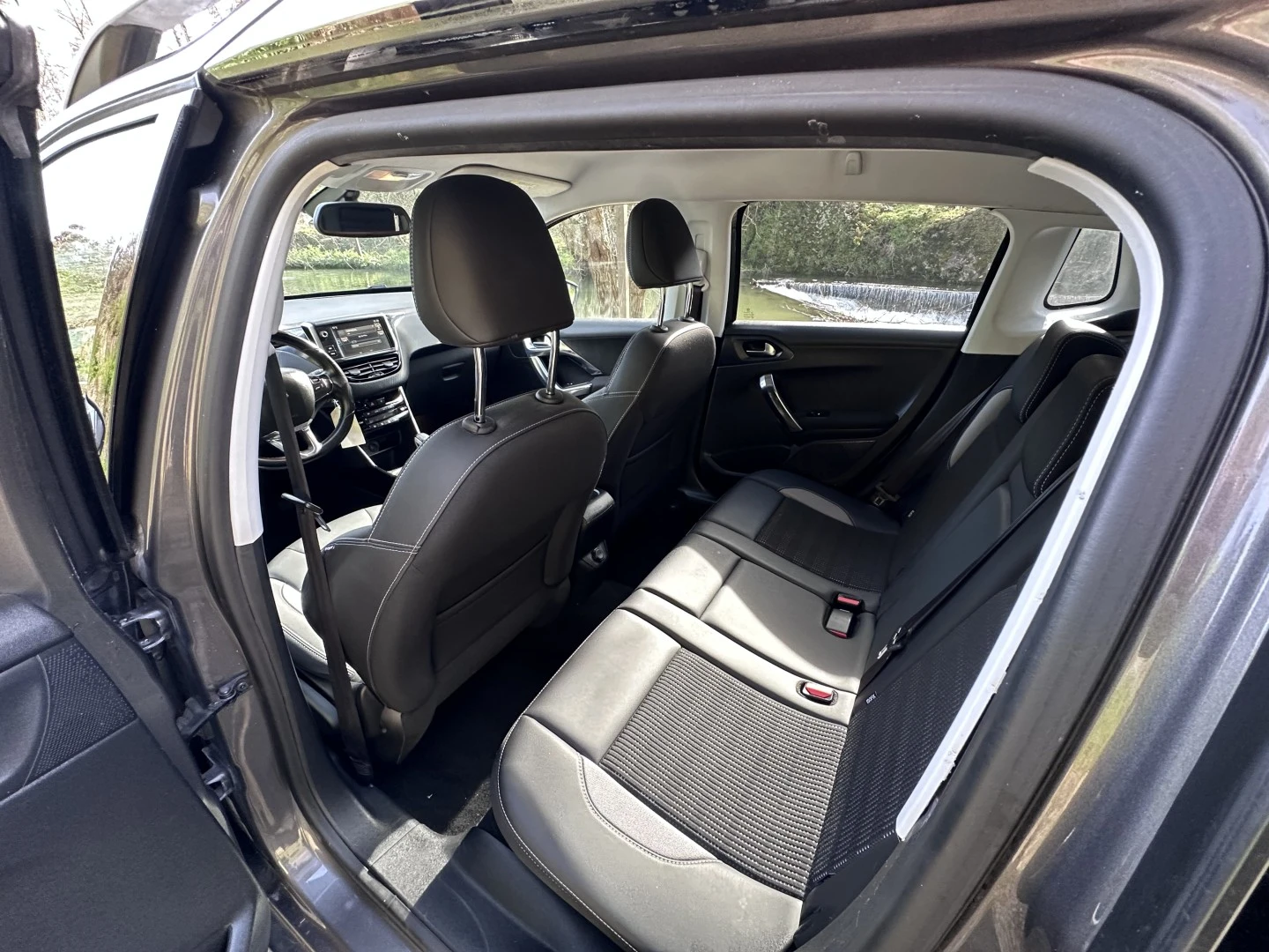 Peugeot 2008 PureTech 100 Allure
