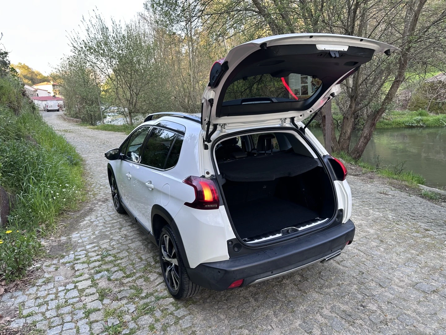 Peugeot 2008 1.6 BlueHDi GT Line