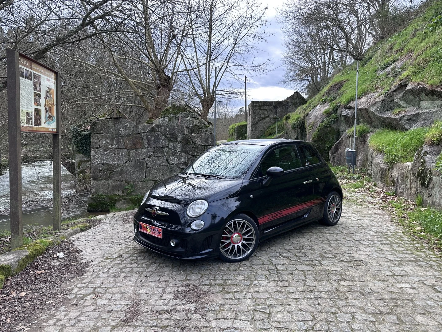 Abarth 500 1.4 T-Jet Competizione