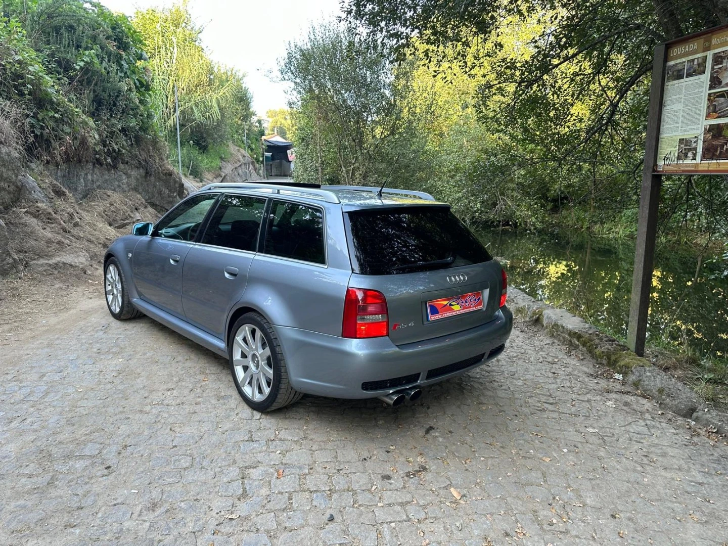 Audi RS4 Avant 2.7 V6 quattro