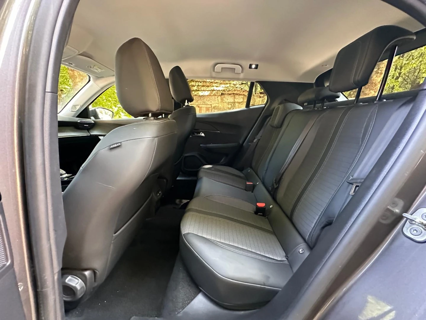 Peugeot 2008 1.2 PureTech Allure Pack EAT8