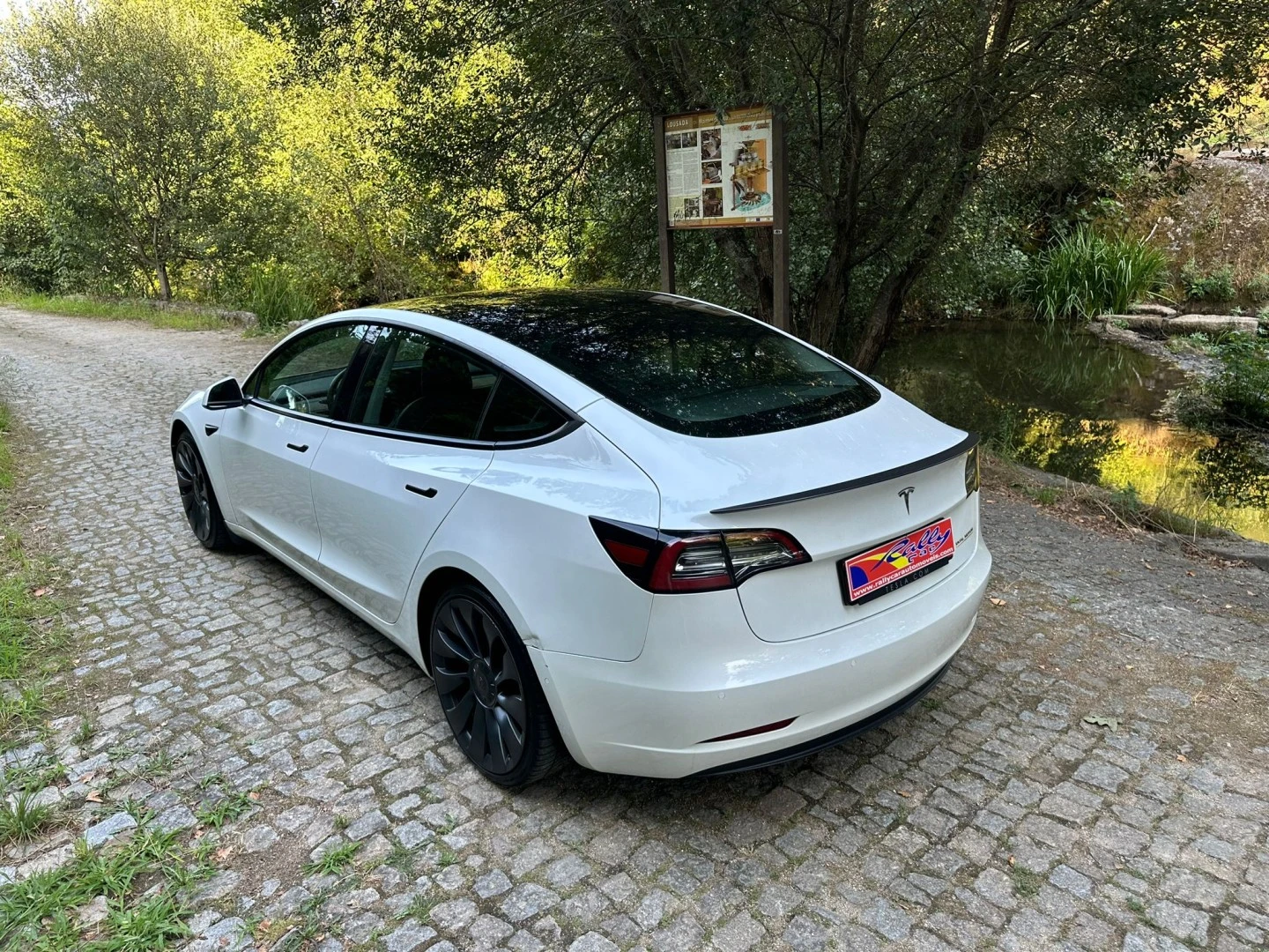 Tesla Model 3 Performance Dual Motor AWD