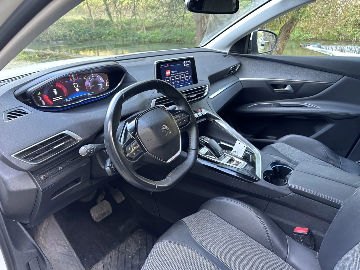 Peugeot 3008 1.2 PureTech Allure EAT8
