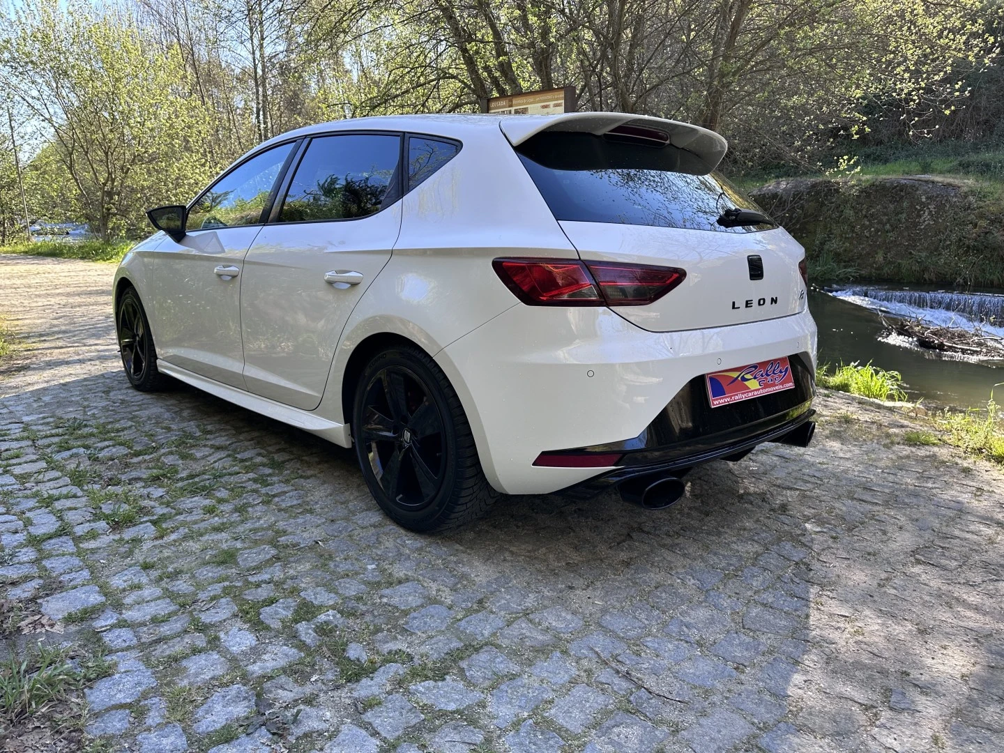 SEAT Leon 2.0 TDI FR