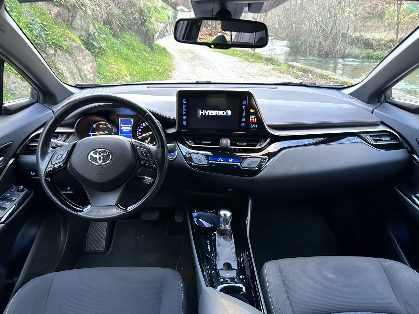 Toyota C-HR 1.8 Hybrid Lounge