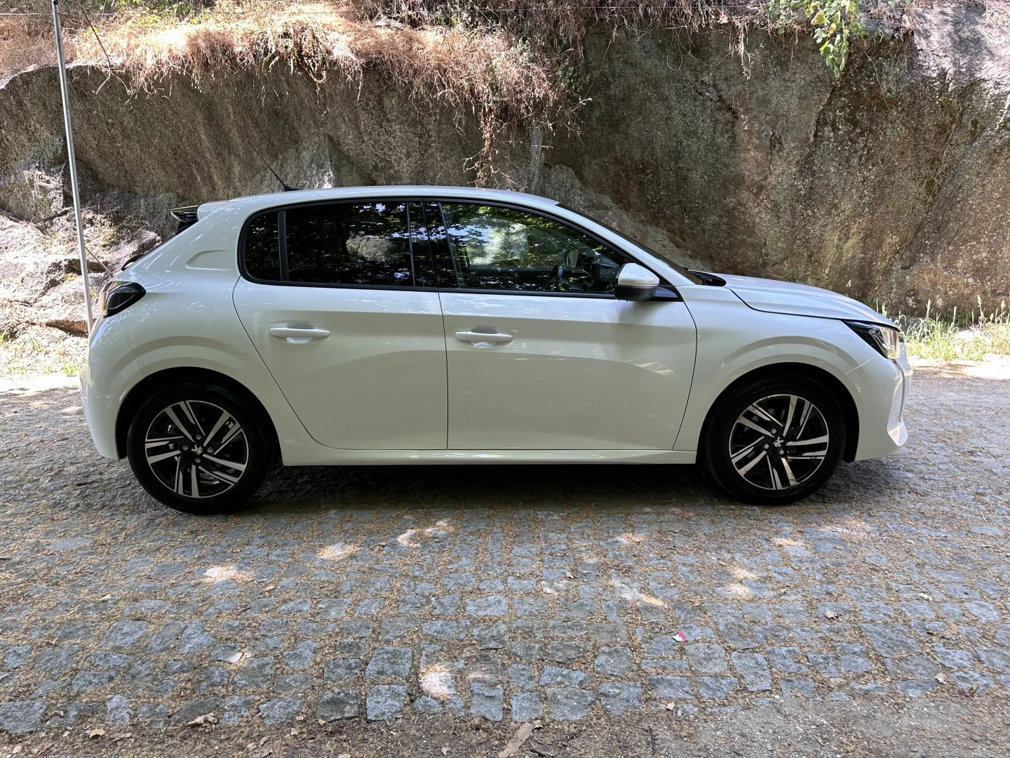 Peugeot 208 1.5 BlueHDi Allure Pack