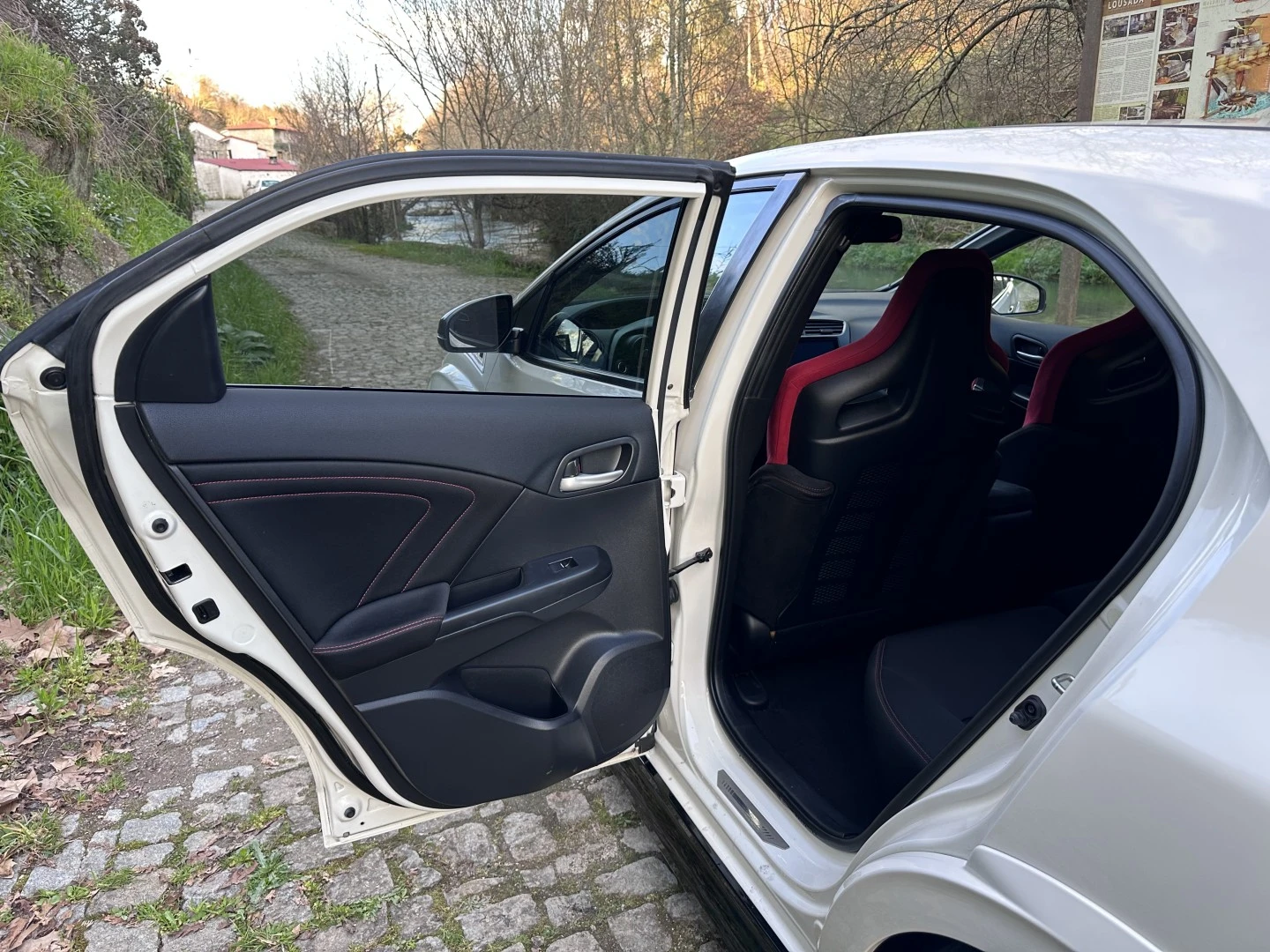 Honda Civic 2.0 VTEC Turbo Type R