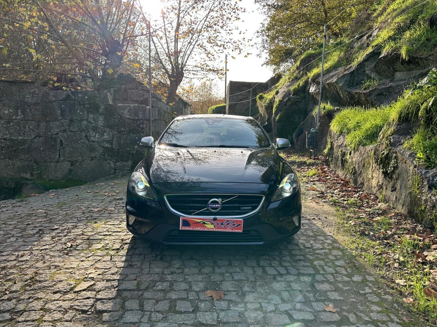 Volvo V40 1.6 D2 R-Design