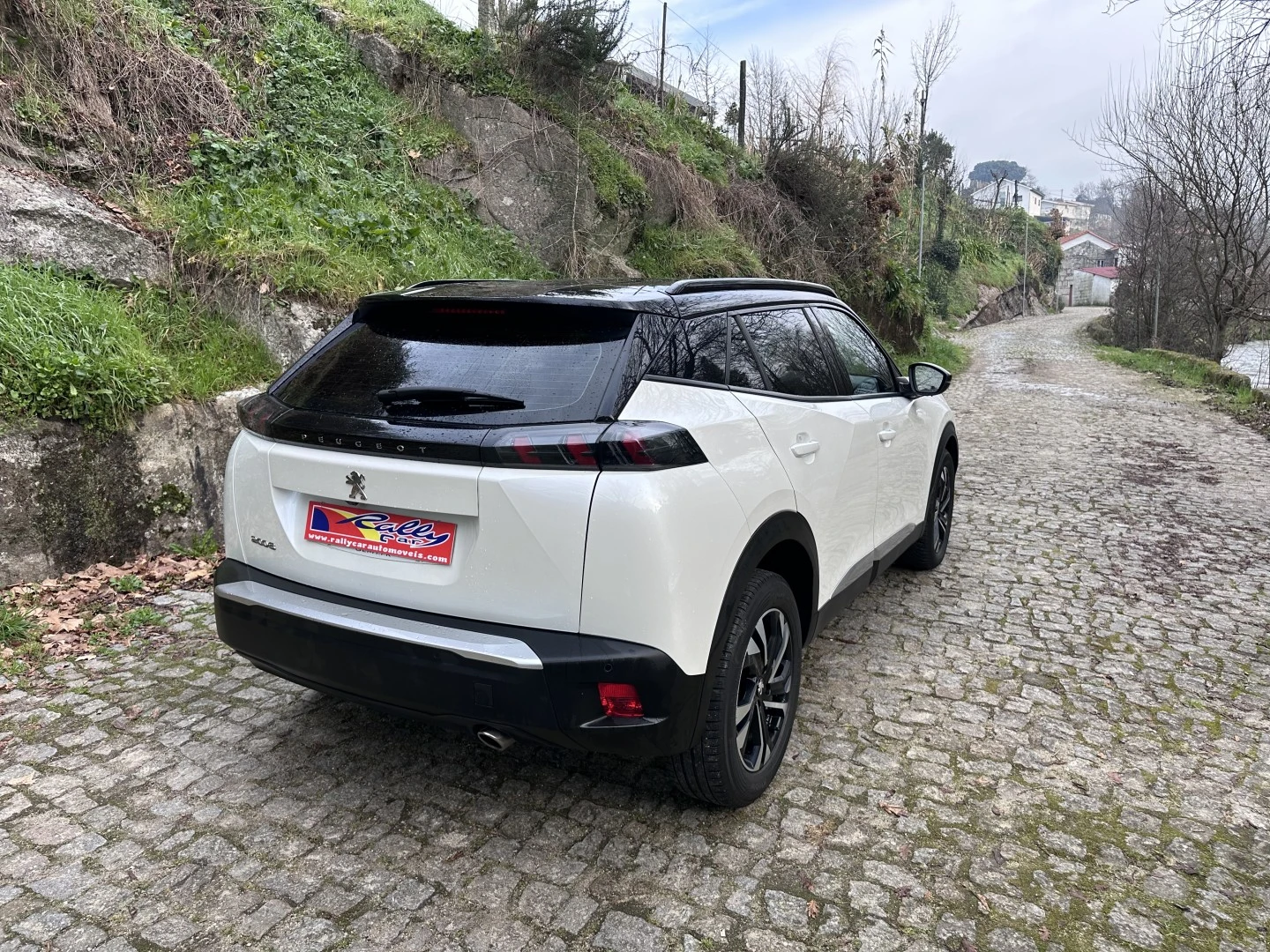 Peugeot 2008 1.5 BlueHDi Allure Pack EAT8
