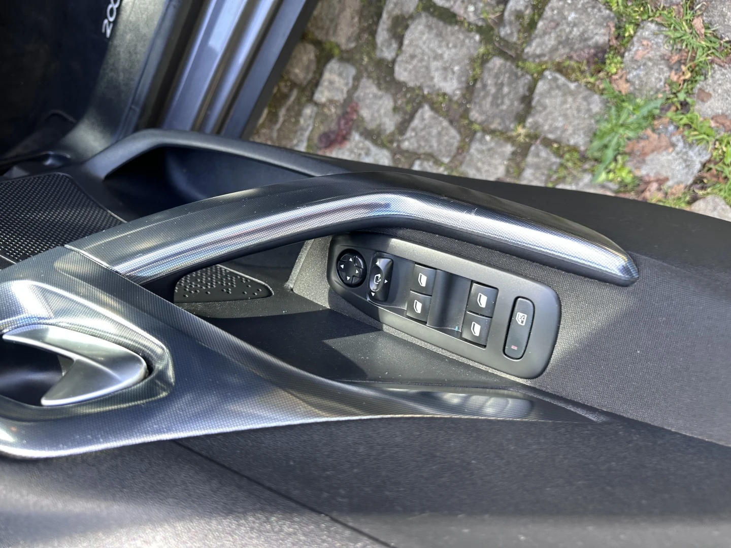 Peugeot 2008 PureTech 100 Allure