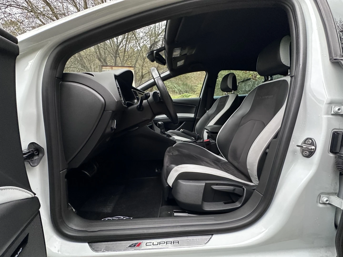 SEAT Leon 2.0 TSI Cupra DSG S/S