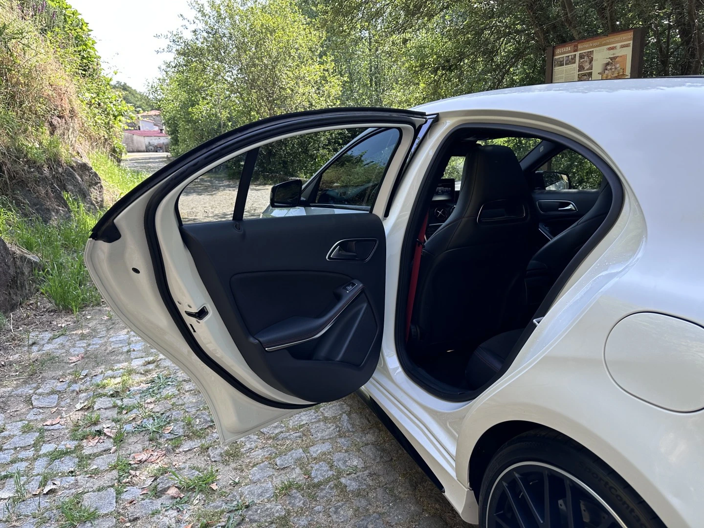Mercedes-Benz A 45 AMG 4Matic Speedshift 7G-DCT