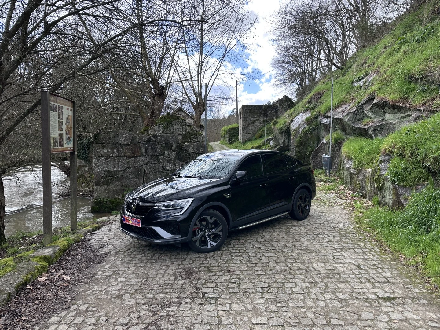 Renault Arkana 1.6 E-Tech R.S.Line