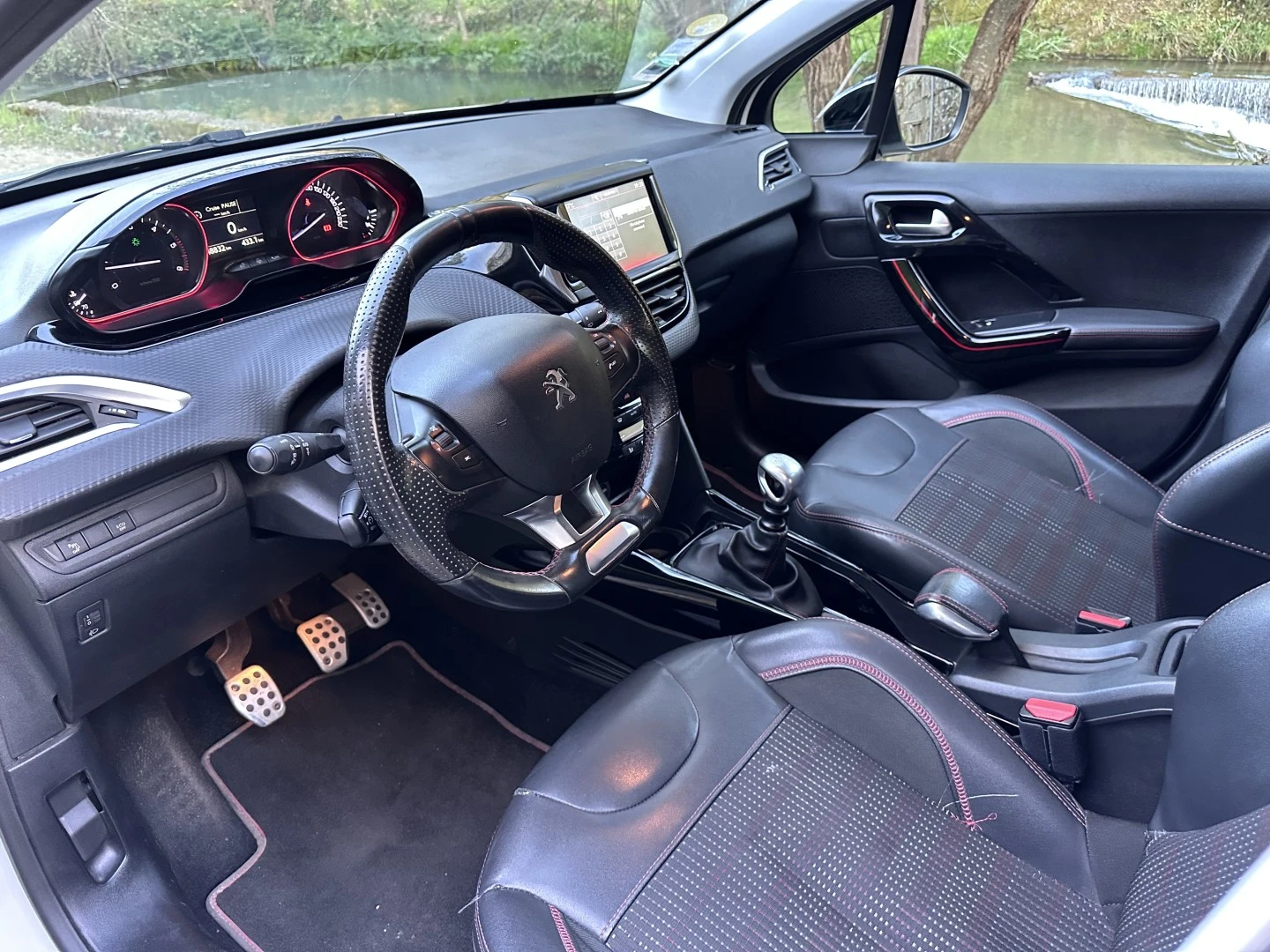 Peugeot 2008 1.6 BlueHDi GT Line