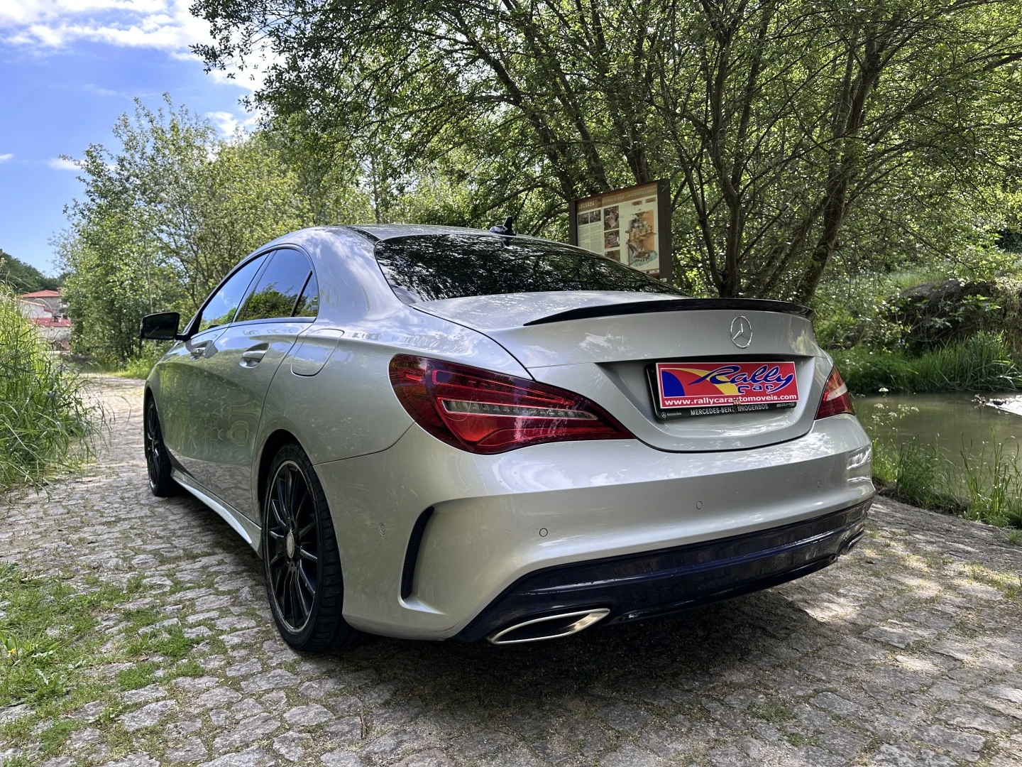 Mercedes-Benz CLA 200 d AMG Line