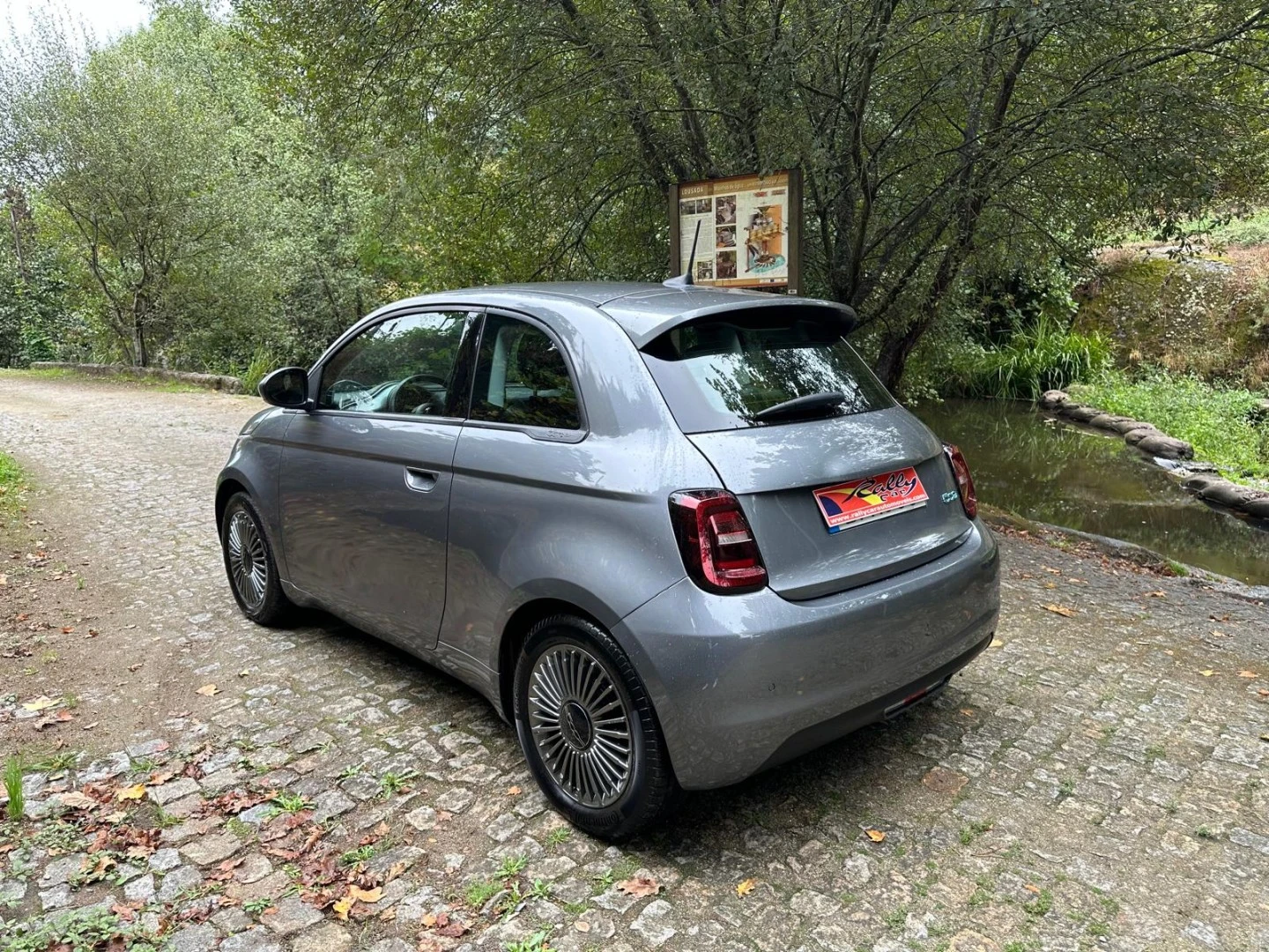 Fiat 500e Icon IVA DEDUTÍVEL
