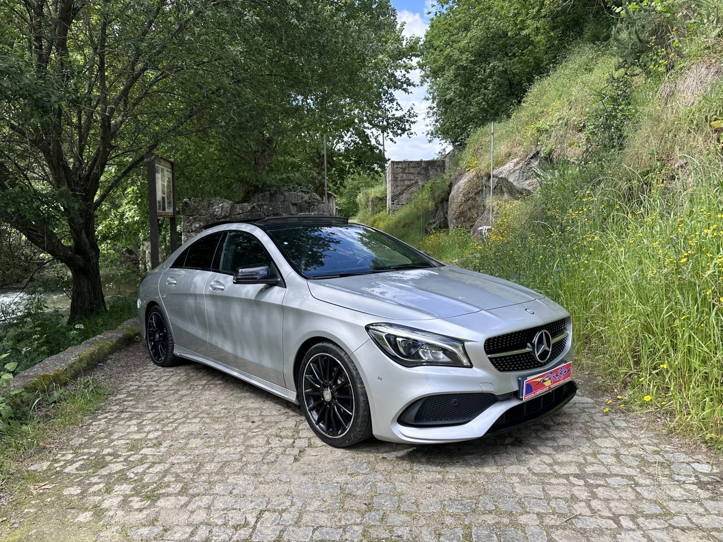 Mercedes-Benz CLA 200 d AMG Line