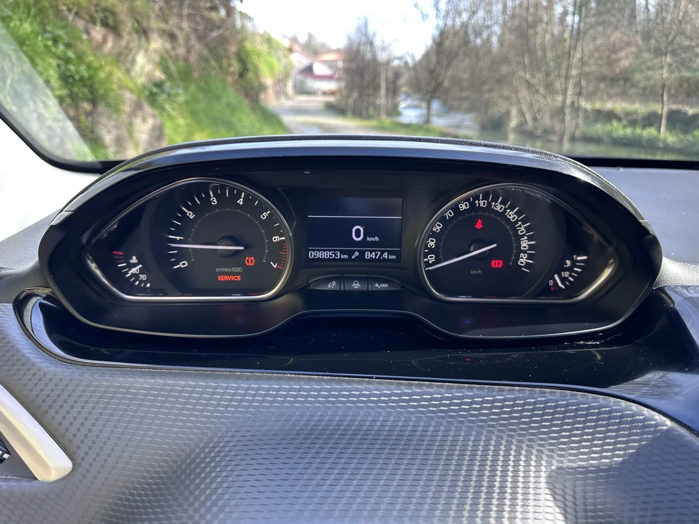 Peugeot 2008 PureTech 100 Allure
