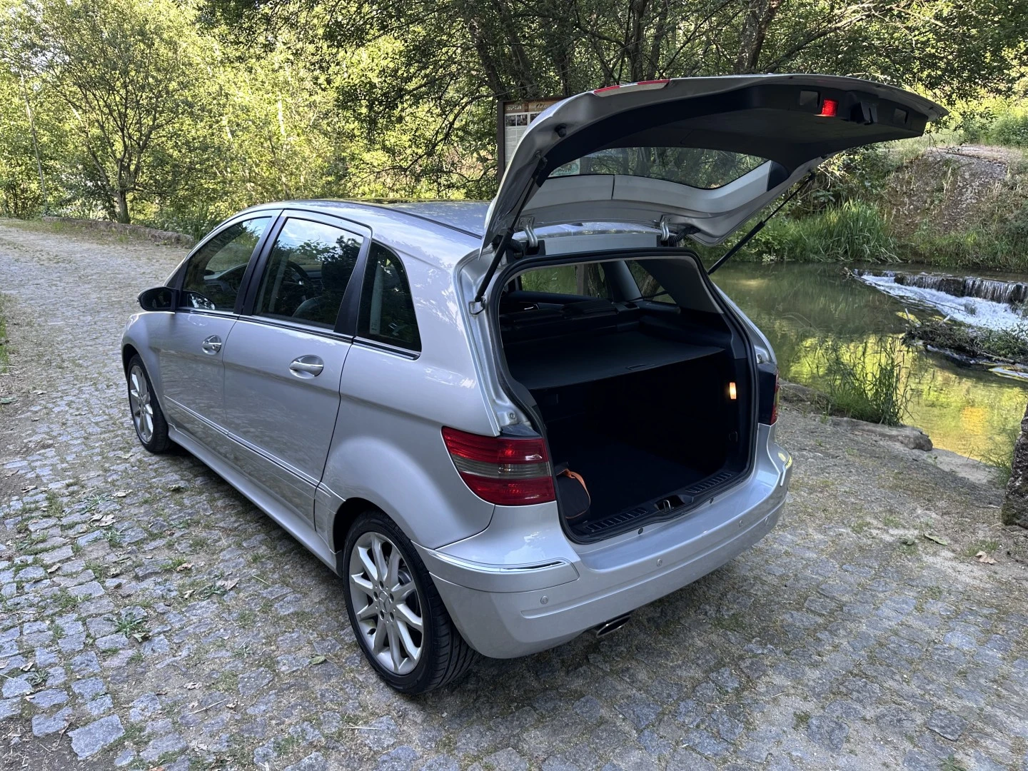 Mercedes-Benz B 200 CDi