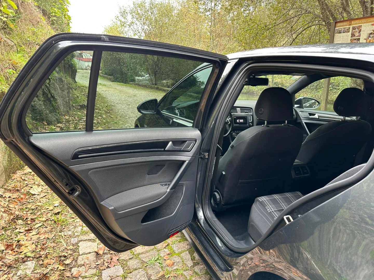 VW Golf GTD BlueMotion