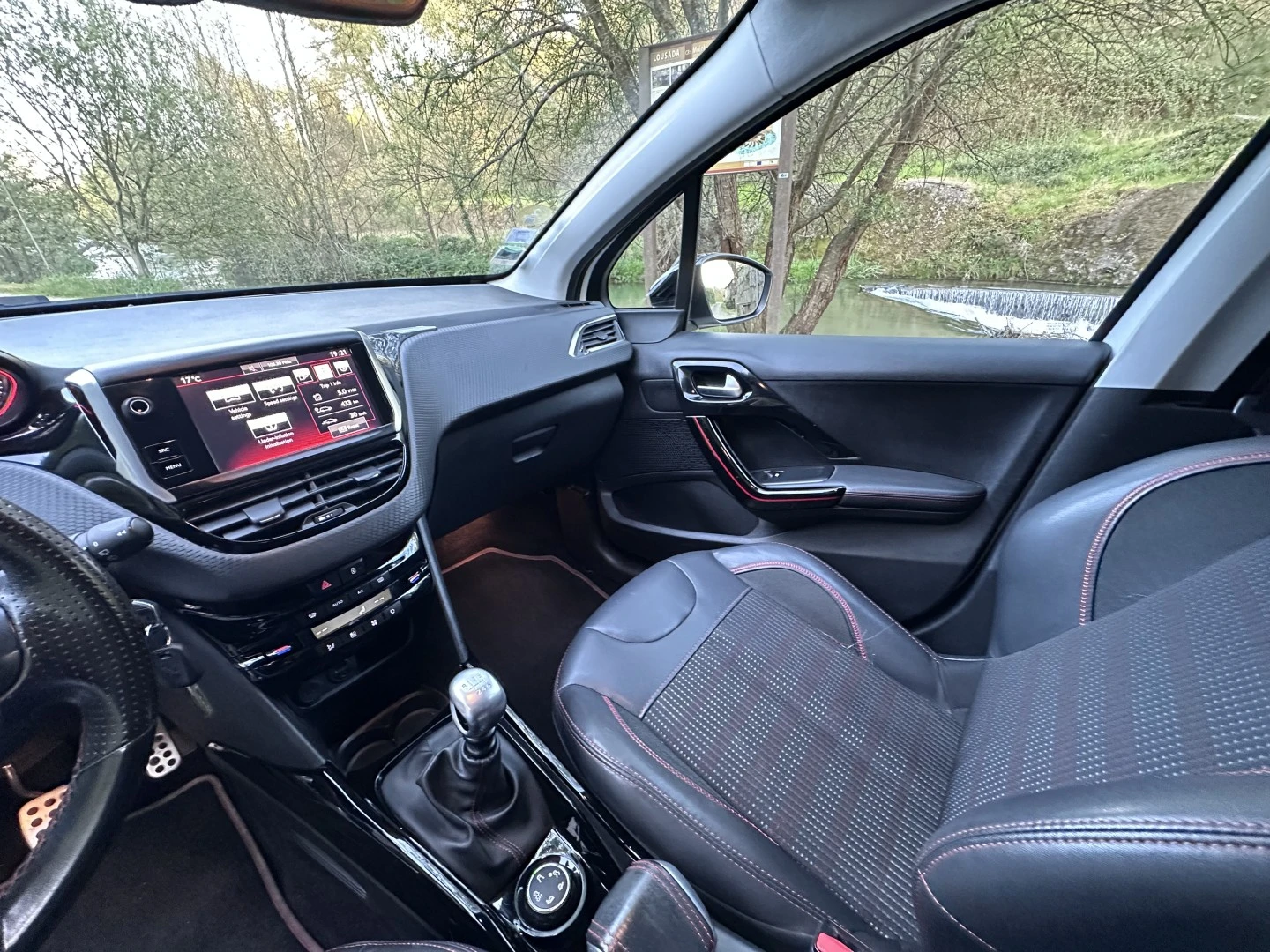 Peugeot 2008 1.6 BlueHDi GT Line
