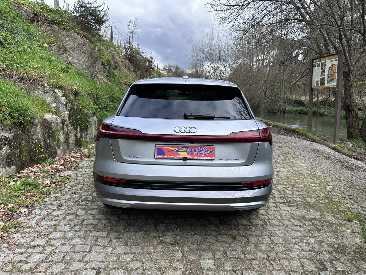 Audi e-tron 55 quattro Advanced