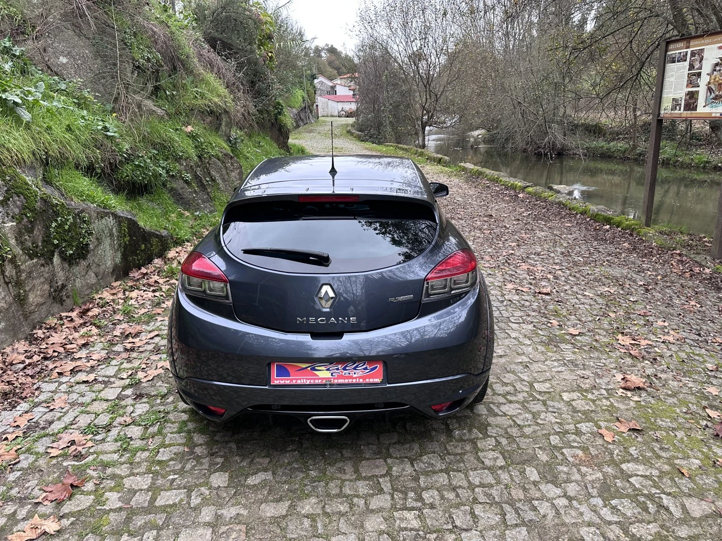 Renault Mégane Coupe TCe 265 R.S. Trophy
