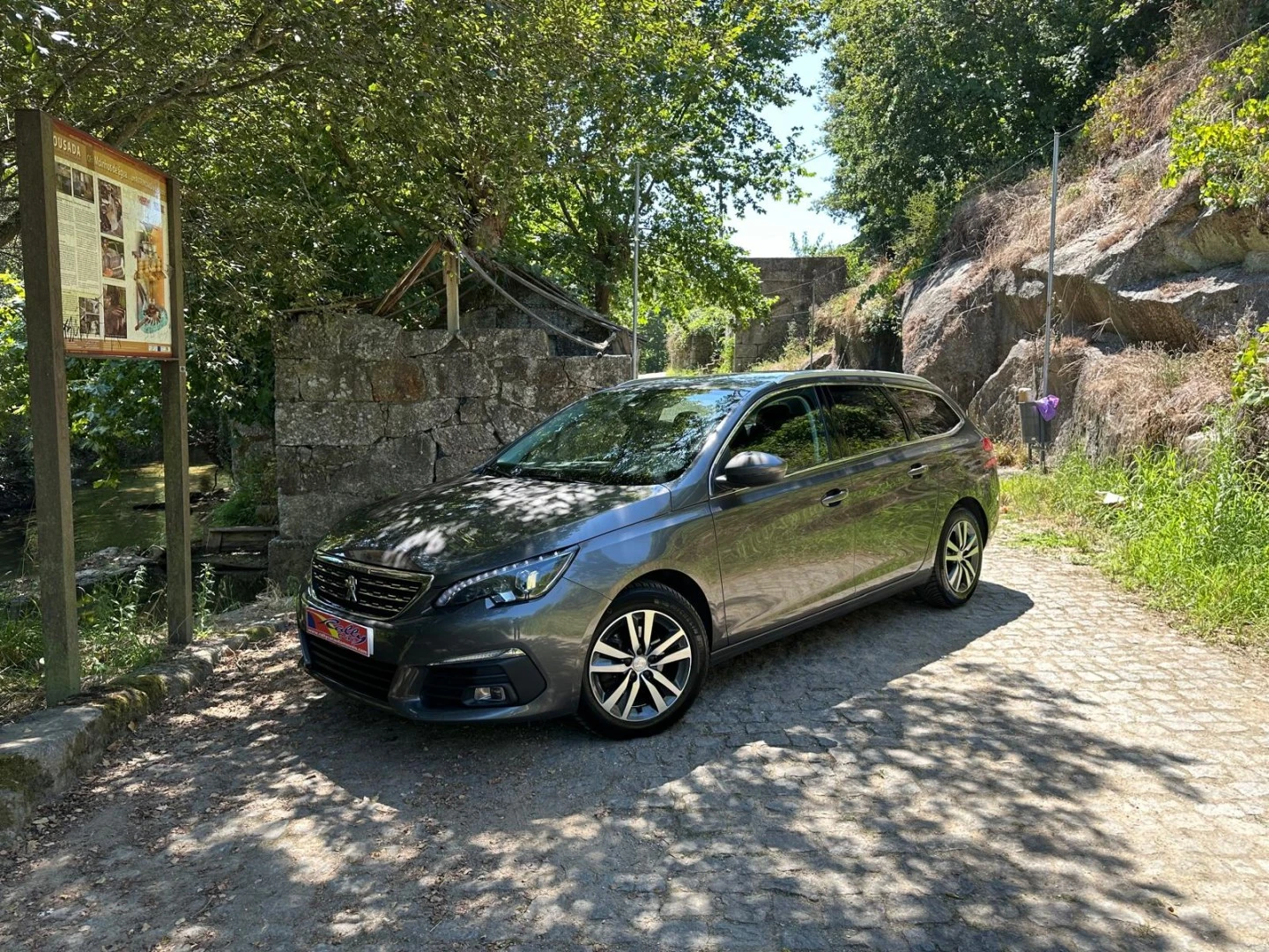Peugeot 308 SW 1.5 BlueHDi Allure