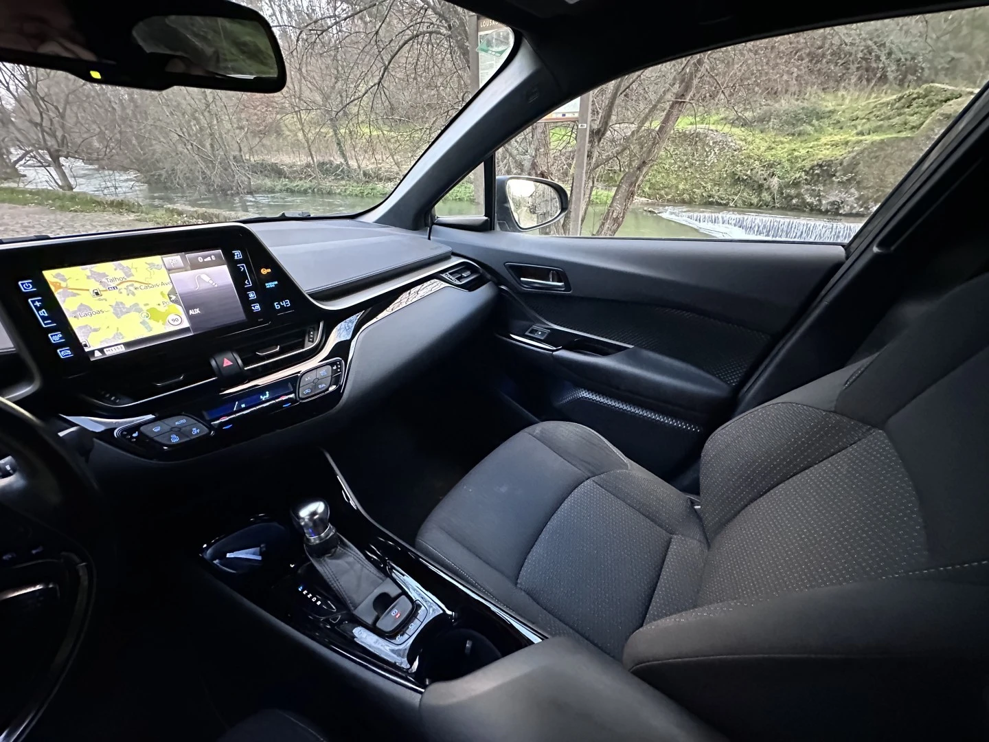 Toyota C-HR 1.8 Hybrid Lounge